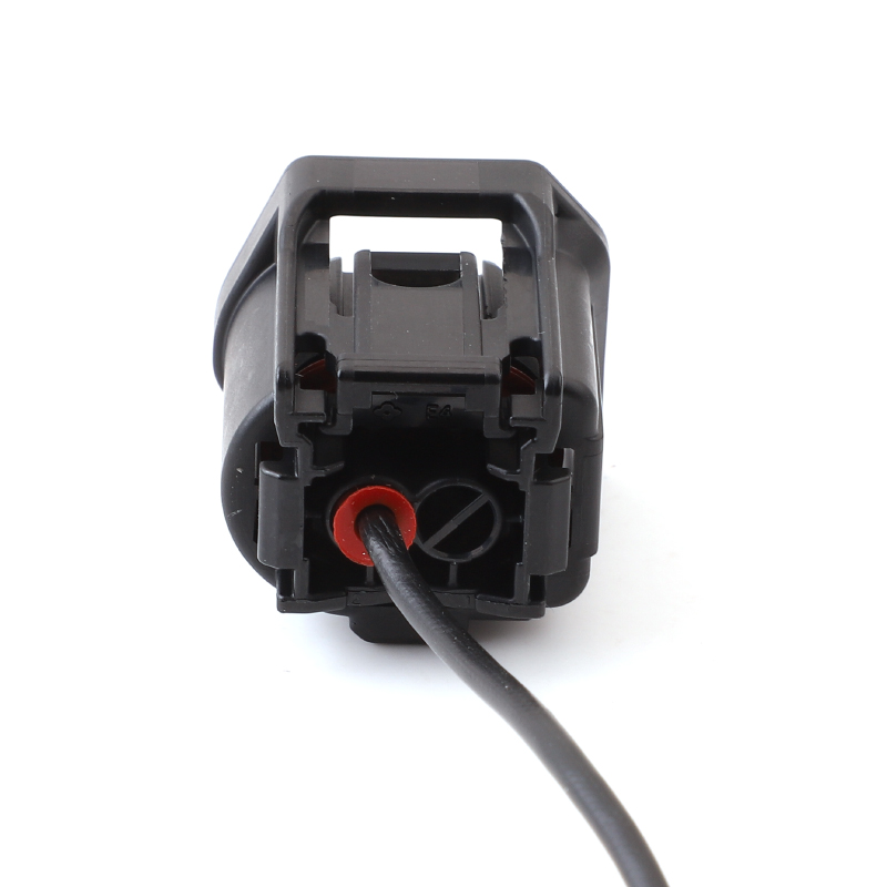 Haidie2025's tweet photo. High current circuits need reliable connectors ⚡
HD connector offers waterproof 1-pin fan plugs and alternator connectors for stable automotive power systems.

🌐 https://t.co/YNC4FK0TsA

#automotiveconnectors #carwiring #autoelectric #highcurrent #wireharness #b2b https://t.co/s3GHdFQyaW