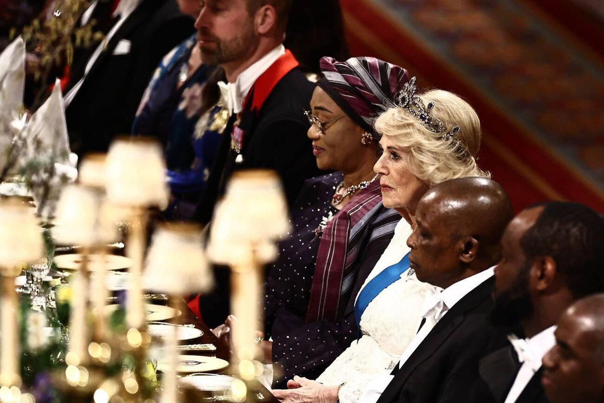 rwthofficial's tweet image. 🇬🇧🇳🇬
#UK’s King Charles III and Queen Camilla, with members of the Royal Family hosted a State Banquet in honour of #Nigeria’s President Bola Ahmed Tinubu and his wife for their State Visit at Windsor Castle.

📸 Getty/PA #KingCharles #CharlesIII #QueenCamilla #BritishRoyalFamily