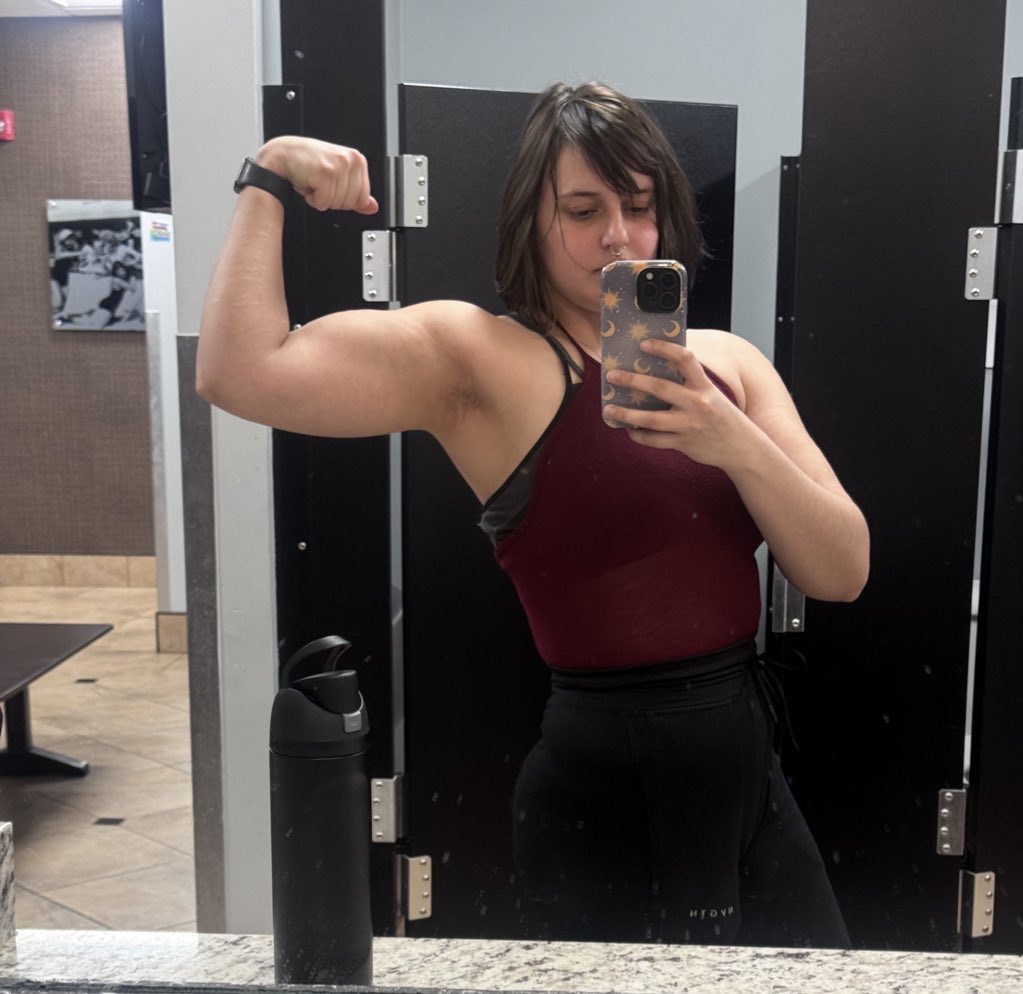 Abi 𓃦 Wriothesley my wife tweet media