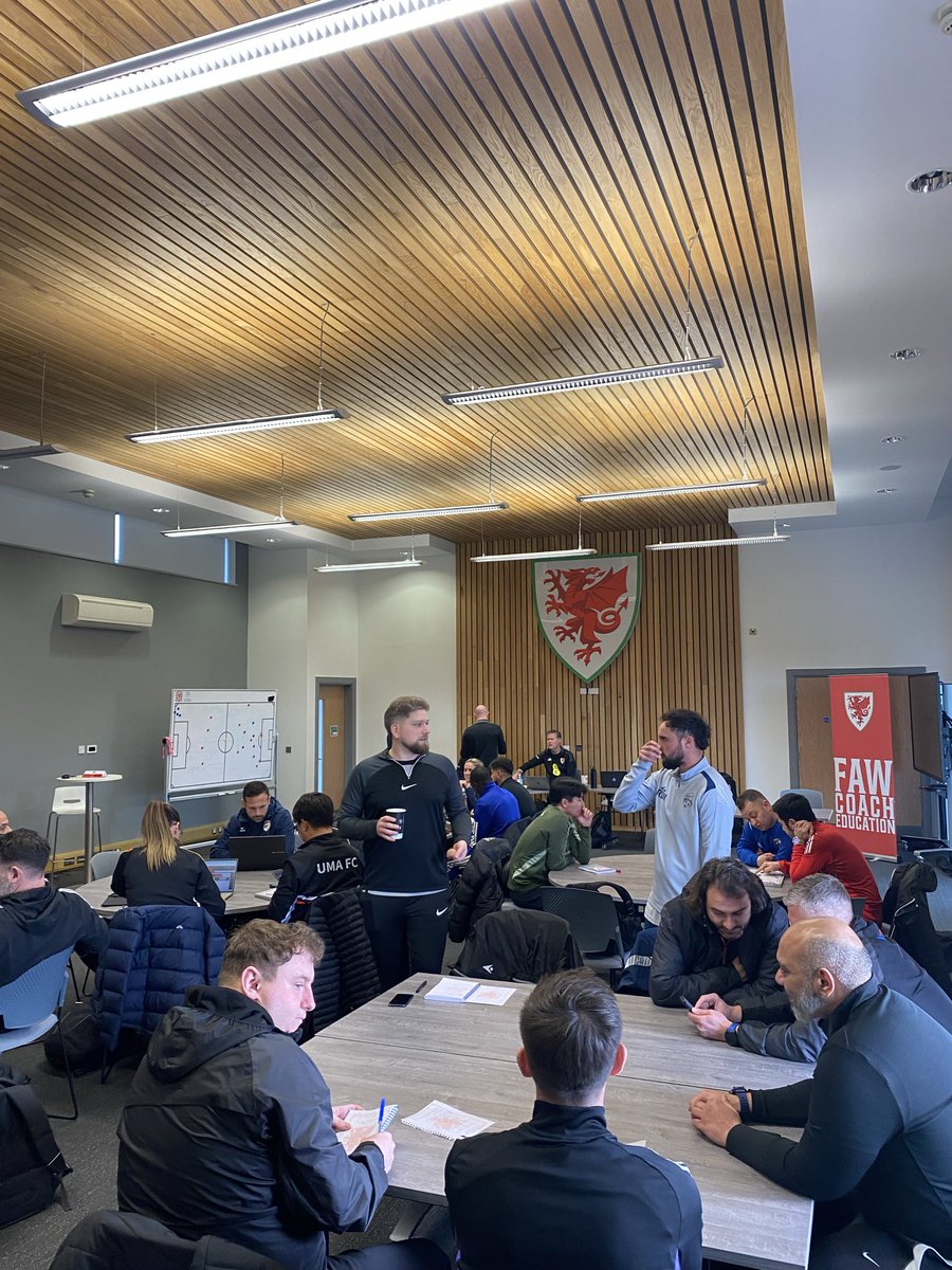 Kokou Assigbe tweet media