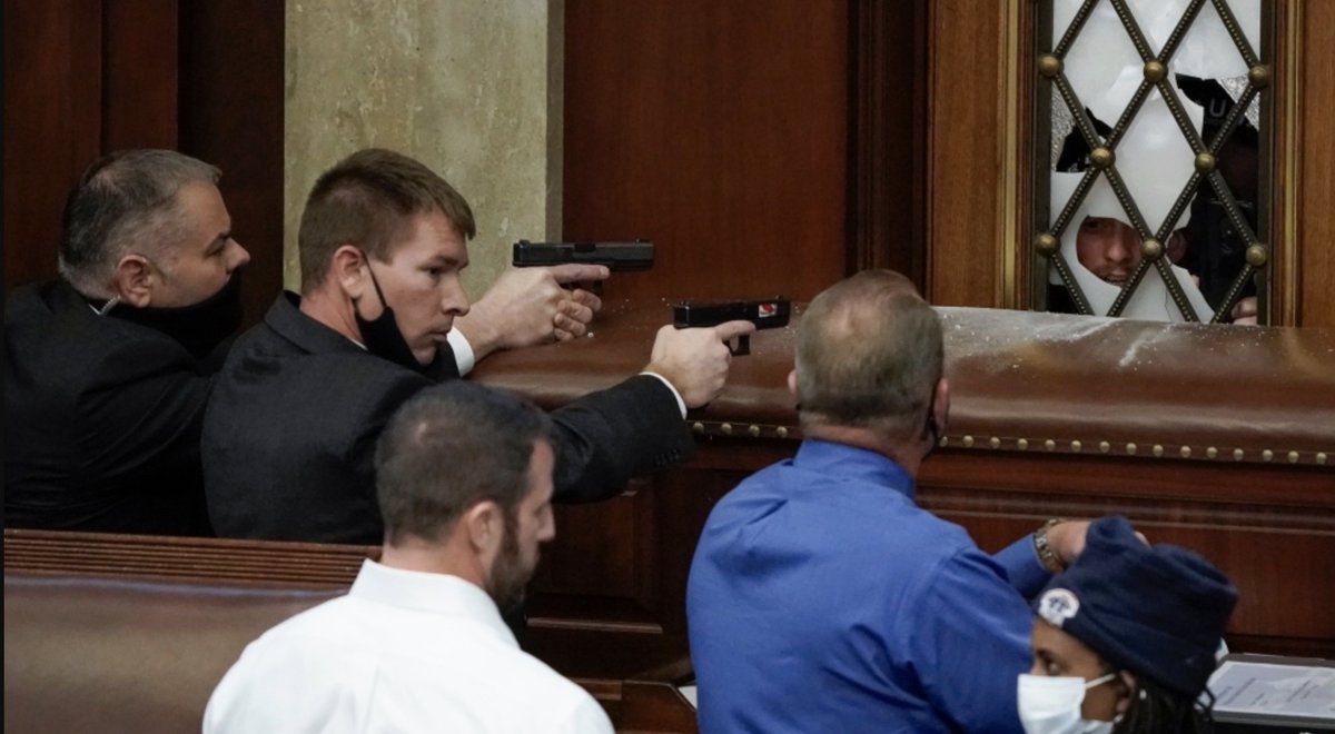 Montana, Joe tweet media