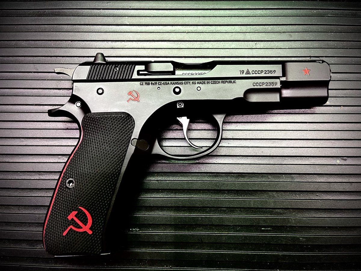 WhiskeySharpShooter tweet media