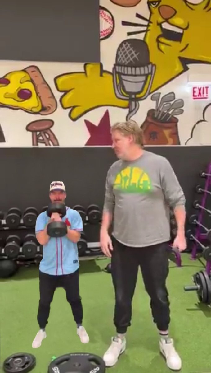 Fred Singles tweet media