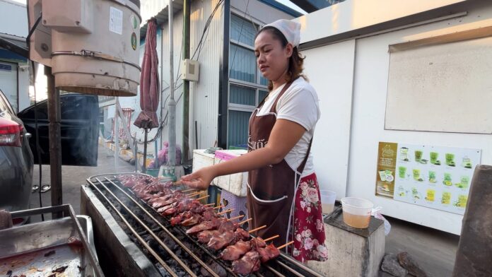 Khaosod English tweet media