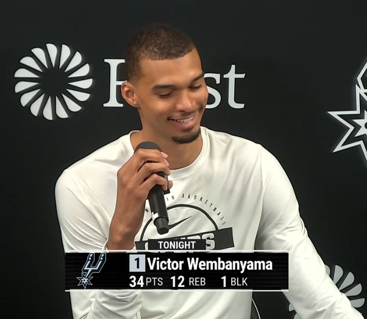 sophie's dad tweet media