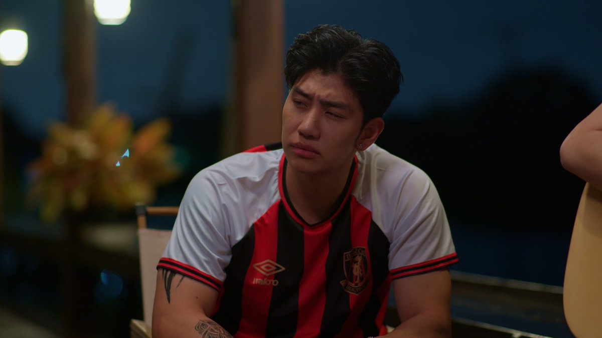 หมาเห่าเครื่องบิน | ADogAndAPlane tweet media