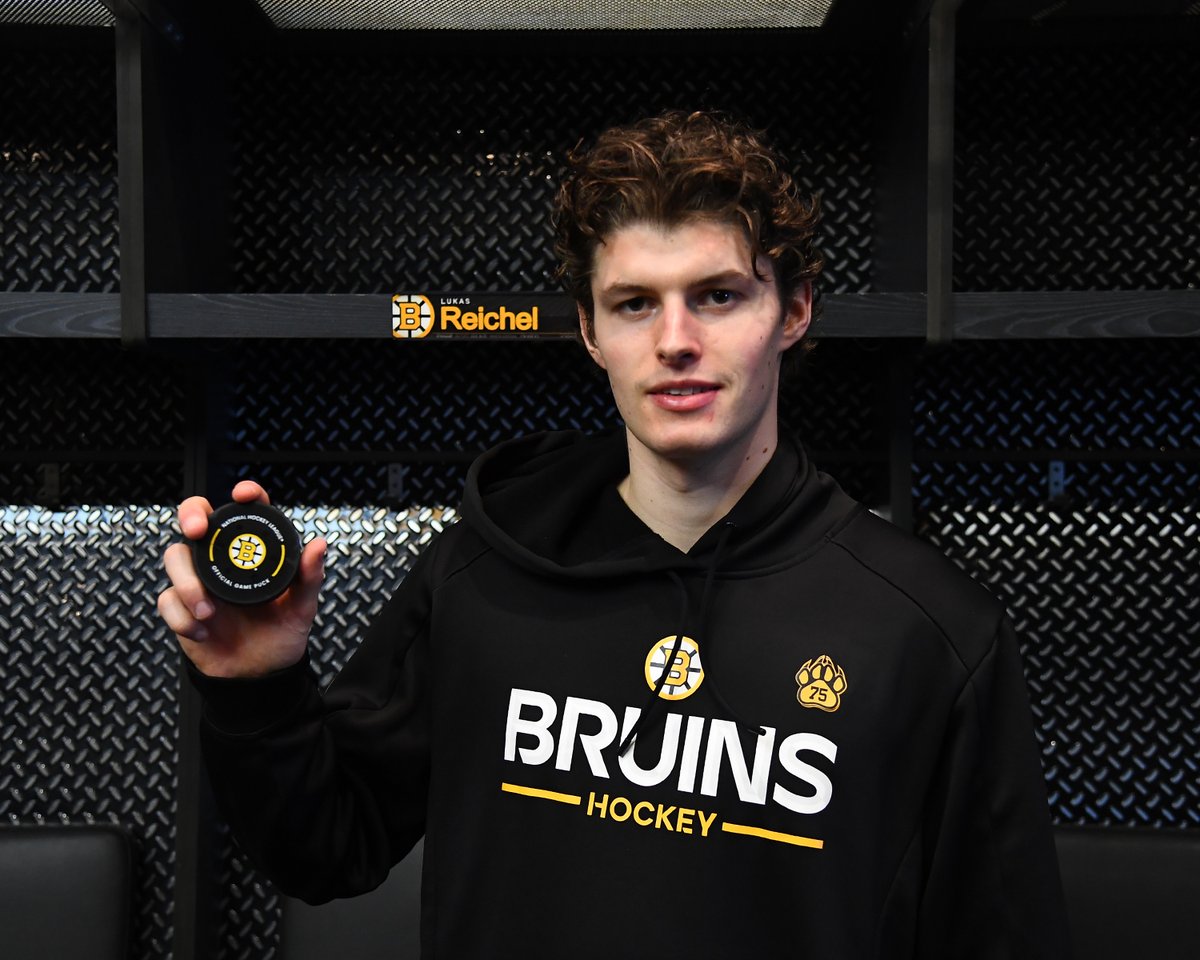 Boston Bruins tweet media