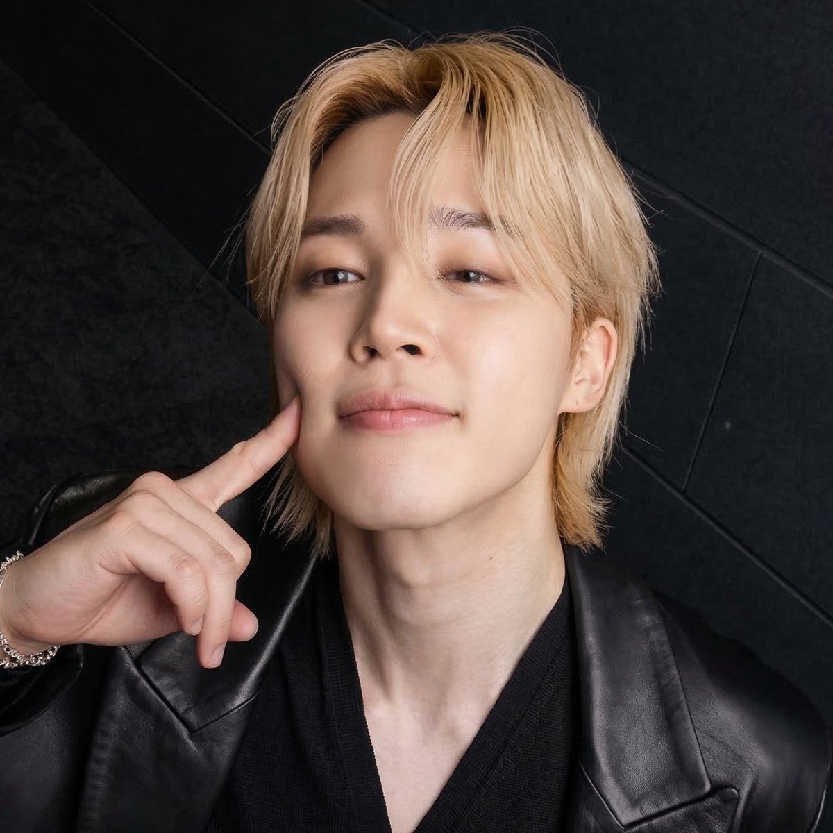 지민 음원정보팀 tweet media