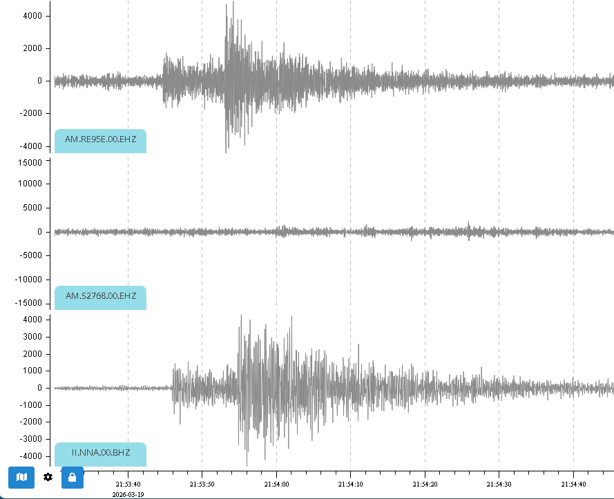 Asismet_IF's tweet photo. EVENTO 2026-029
⚠️#Sismo en #LaMolina #Cieneguilla #Chilca #Perú 🇵🇪(21:53 19/03/2026)
📢¡Agáchese, cúbrase y sujétese!🚷
🫨Intensidad del #temblor: II débil🟣Apenas percibido, pocos lo sienten
Magnitud estimada: 3.5±0.1
🗒️Coméntenos, ¿desde qué distrito lo sintió? https://t.co/Hwsz30FIYM