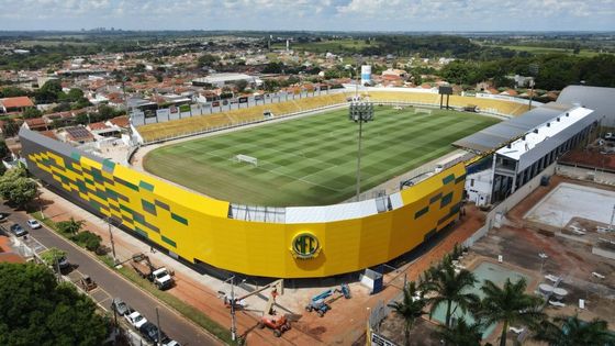 Última Divisão tweet media