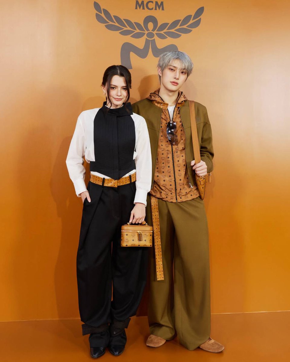 StarSpace tweet media