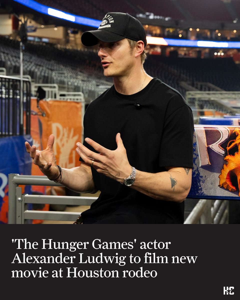 Houston Chronicle tweet media