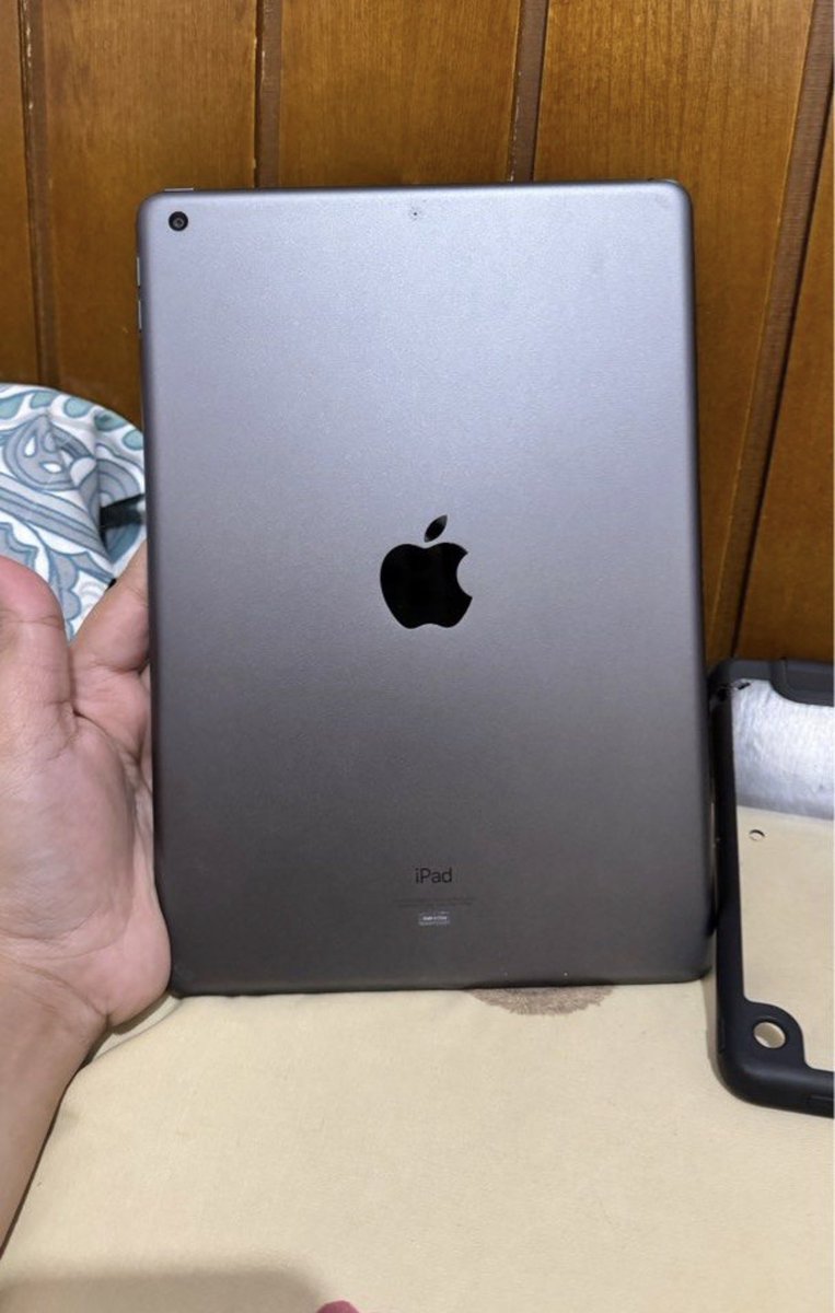 civeng19's tweet photo. WTS IPAD 9th GENERATION

WIFI ONLY

Ipad 9 256GB 
Pembelian Februari 2022
ORIGINAL IBOX

✅Box Fullset
✅Kabel Lightning + adaptor
✅no minus, pemakaian nonton youtube+game ringan

Cod jakarta bekasi only https://t.co/vMH9KToeGH