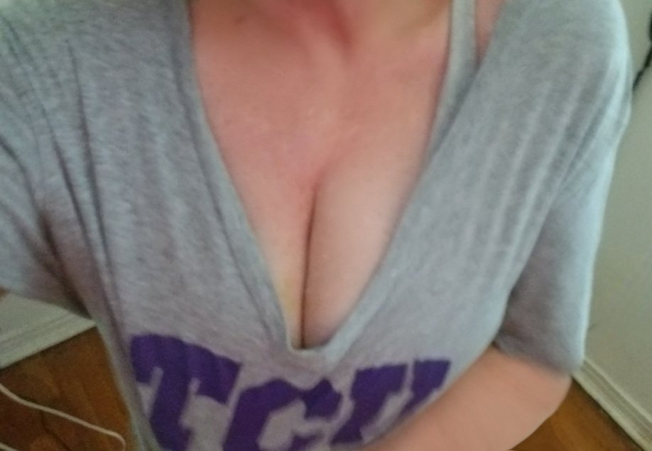 ᒪᗩᑎE tweet media