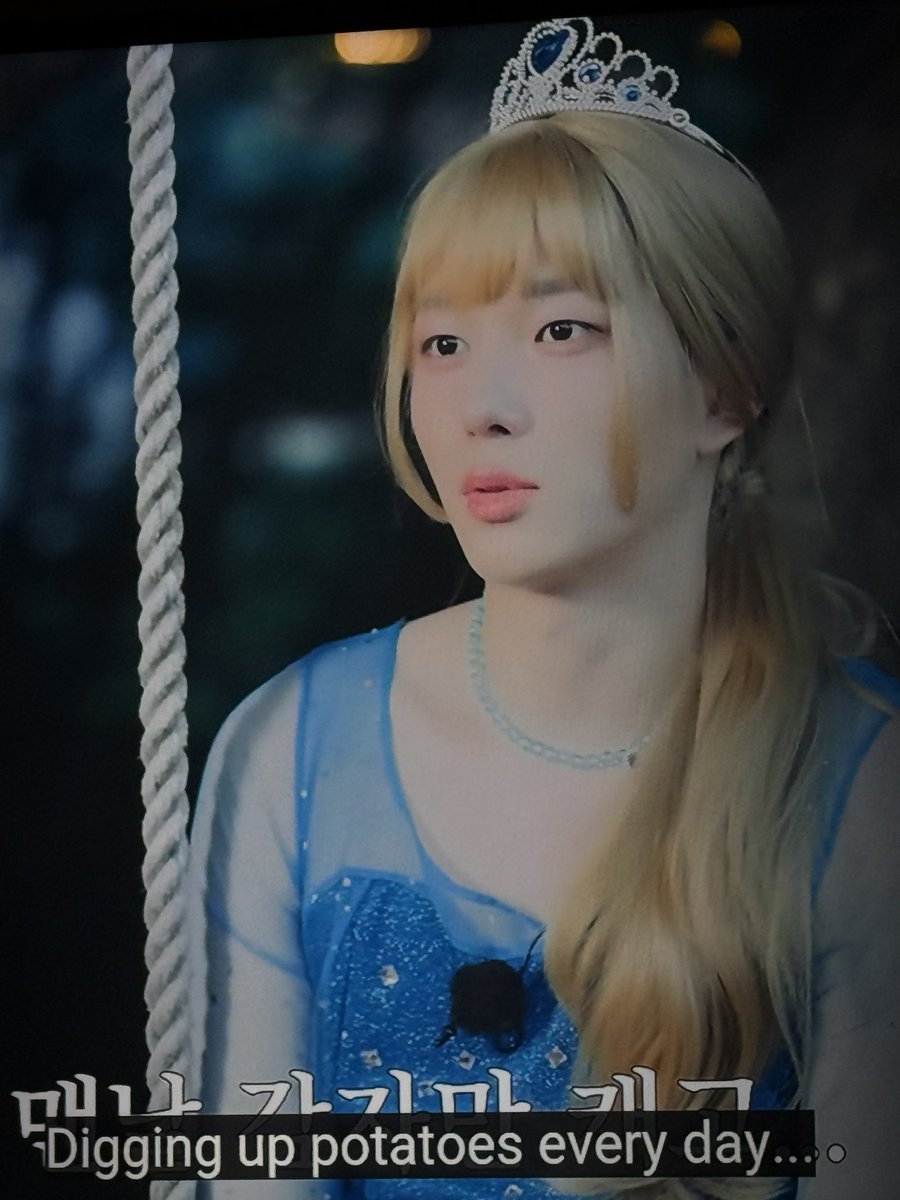 san 💗 tweet media