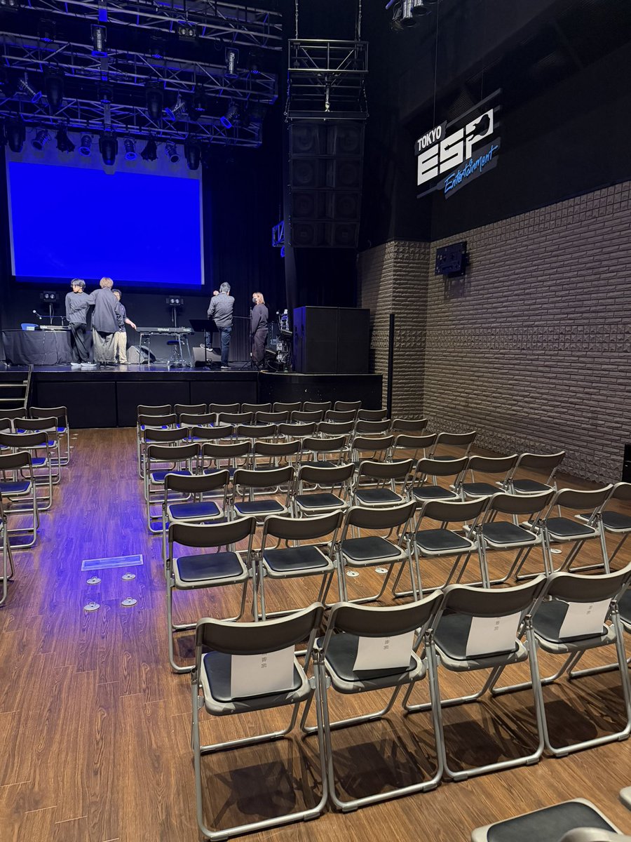 agehasprings The Lab. tweet media