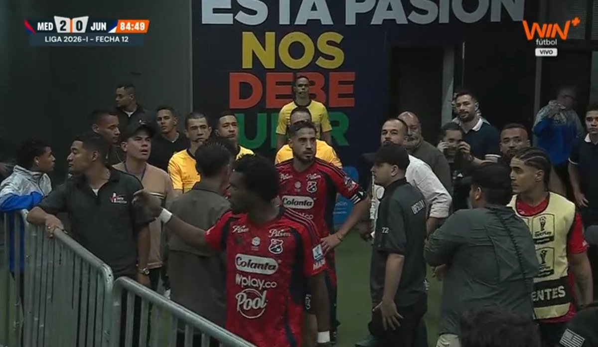 ʲʷⁱˡˡᵒᶜᵛ ™️ tweet media