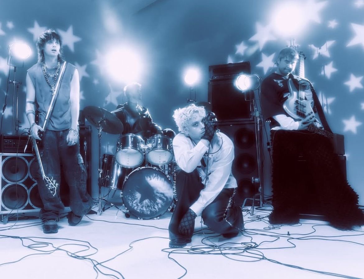 5SOSDigest. tweet media