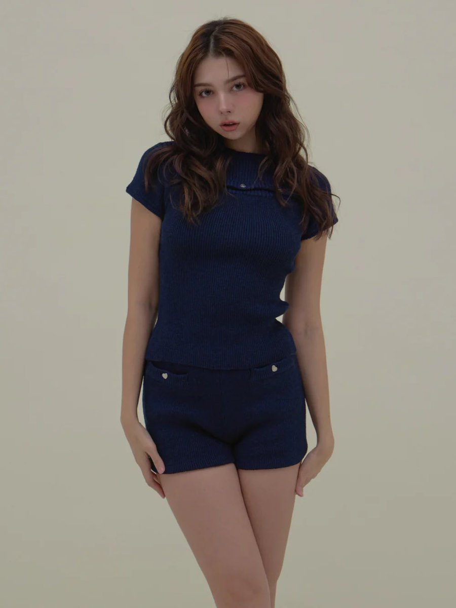 rn_trr's tweet photo. andmary アンドマリー お譲り 代行

譲　画像のもの
求　定価＋ロッカー代または送料

都内手渡しも可能です。
お気軽にDMお待ちしております https://t.co/JyIk3YVOOJ