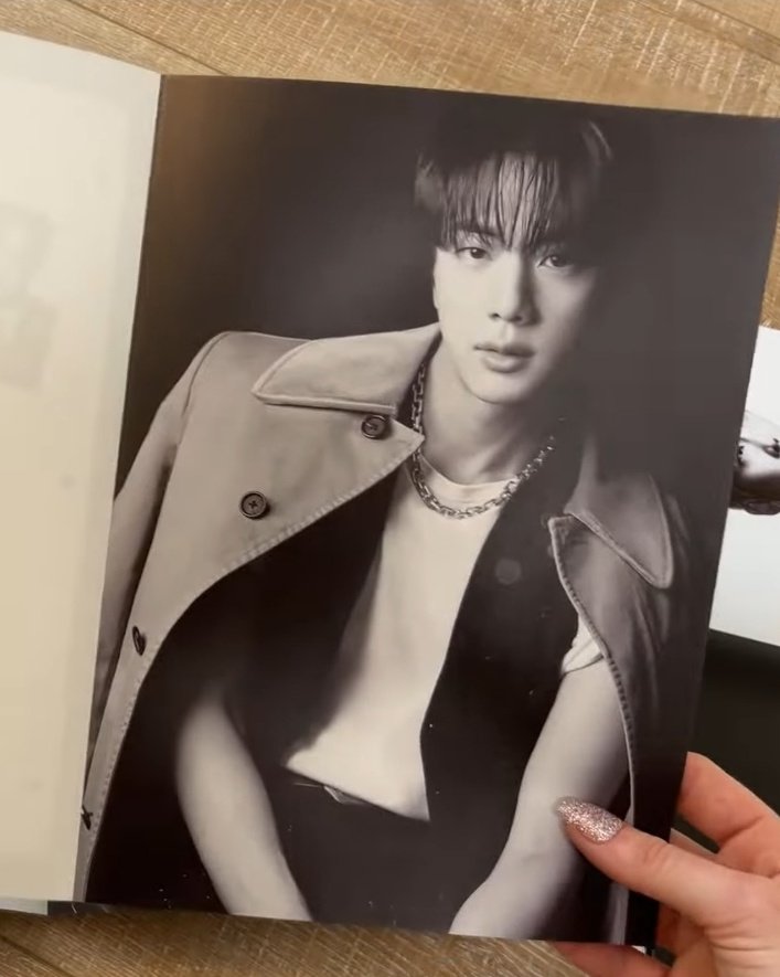 ᶰʳ' ᴬᴿᴵᴿᴬᴺᴳ 🪭اڤيان tweet media