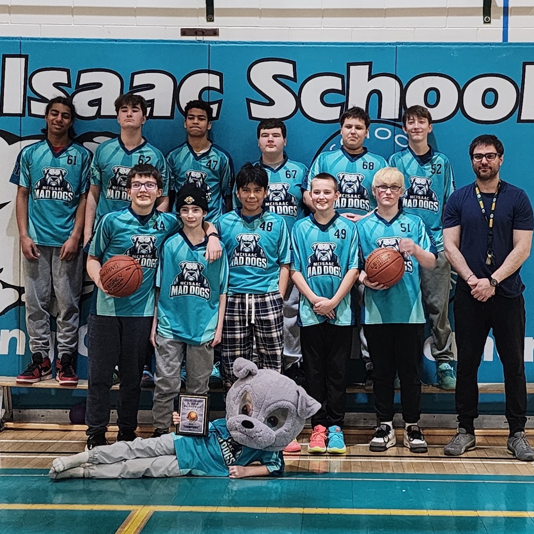 basketballmb's tweet image. Congratulations goes out to the Ecole McIsaac Maddogs grade 7-8 boys basketball team who won the league championship, defeating the Creighton Kodiacs 46-33, capping an undefeated season! #mbhoops