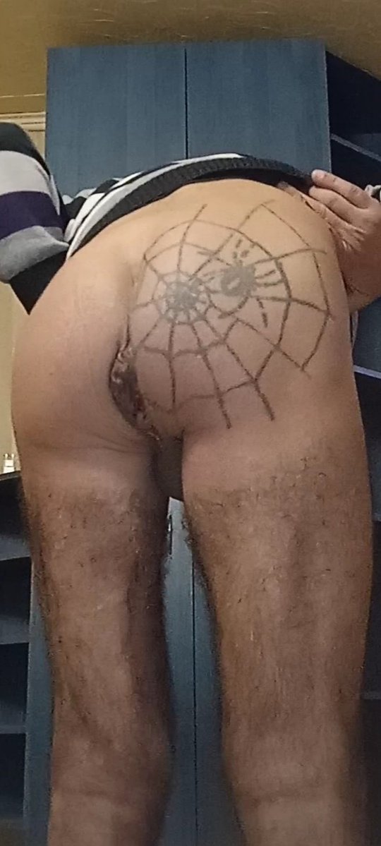 Valenti Fist tweet media