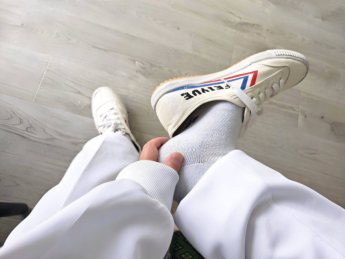 ardymoon tweet media