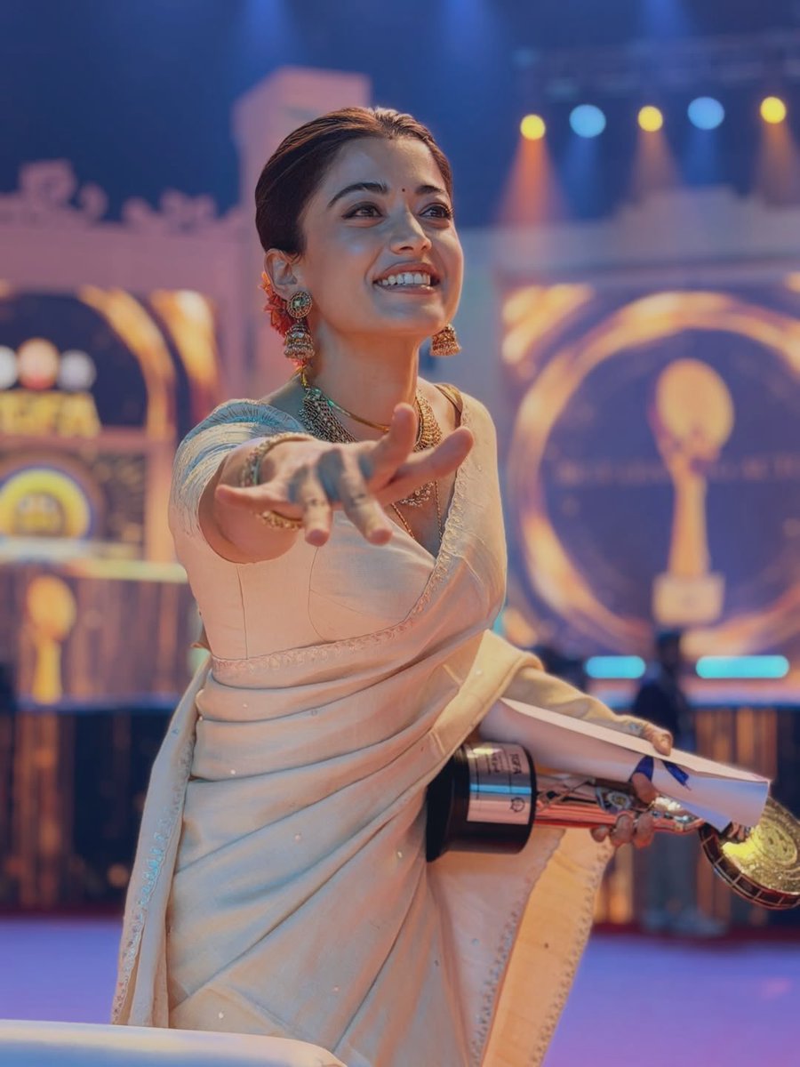 Rashmika Trends tweet media