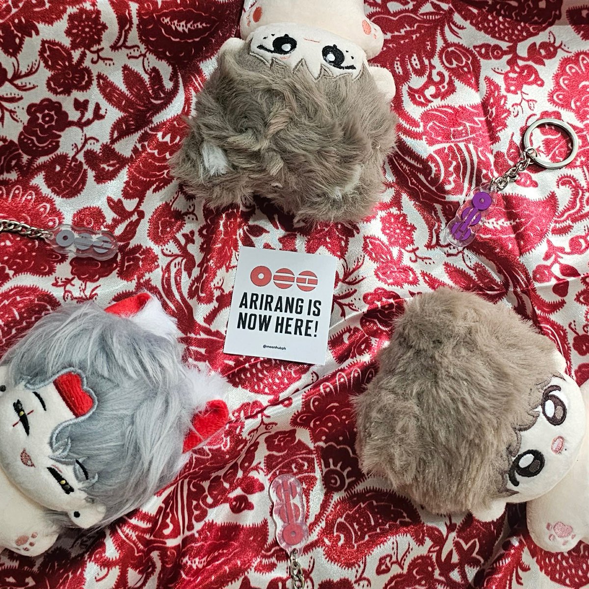 FOR THE CELEBRATION OF BTS 5th Album 'ARIRANG' COMEBACK GIVEAWAY 💛

❗️Get a chance to win (1) Suga Doll, (1) V Doll, (1) JK Doll❗️

Mechanics:
⭐️ Follow <a href="/moonhubph/">𝐌𝐎𝐎𝐍 𝐇𝐔𝐁 𝐏𝐇 🌙 BTS ARIRANG PH GO 📌</a> 
⭐️ Retweet and like this tweet 
⭐️ Strictly fill out this form to ensure your entry is counted: