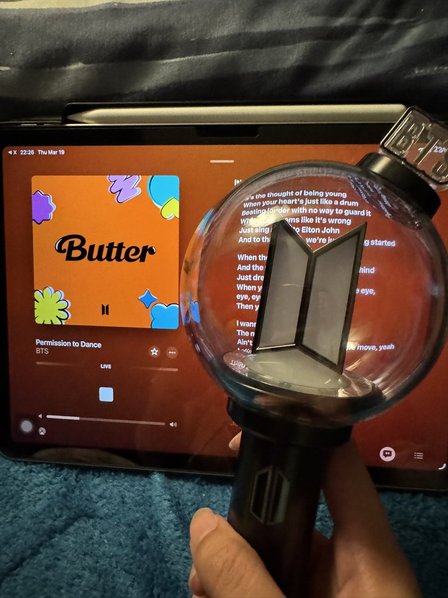 mandii⁷ IS SEEING BTS tweet media