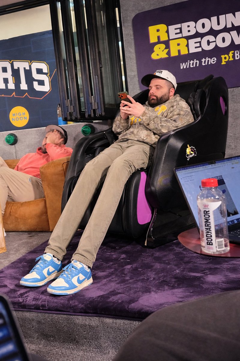 Bad Editor Jake tweet media