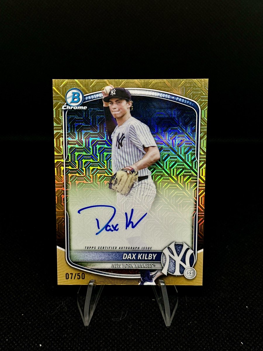 hidechan tweet media