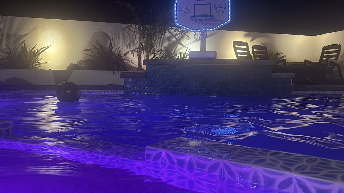 Coach Martinez tweet media