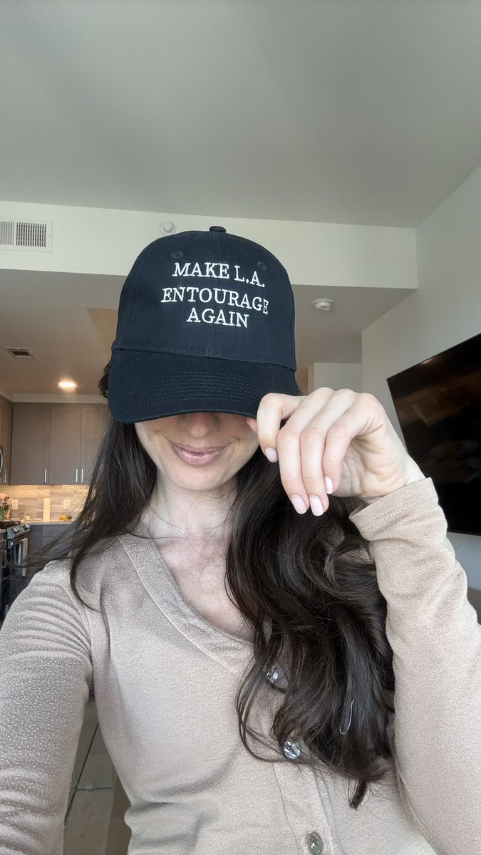 Liz Benichou tweet media