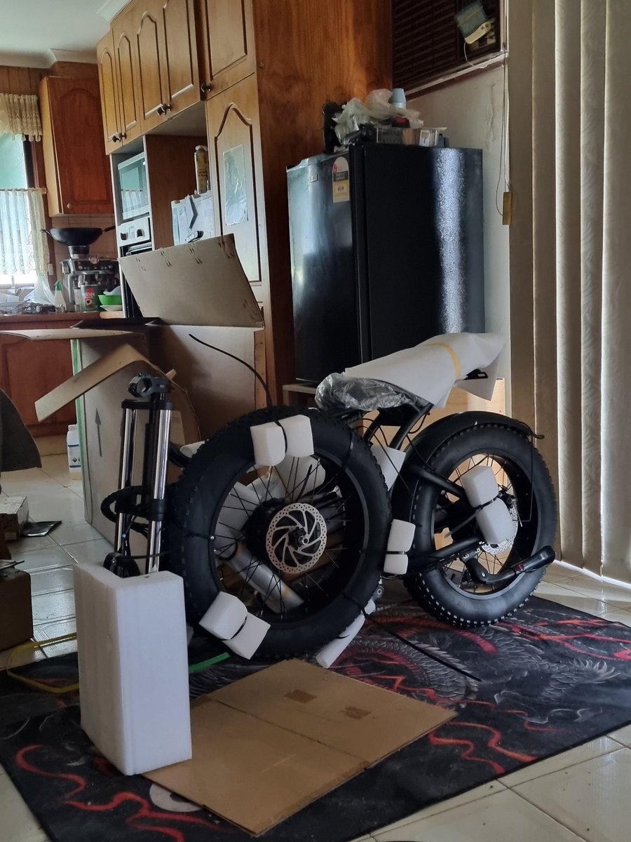 Just Joe 💙🇦🇺 🇭🇺 #ENOUGHISENOUGH# tweet media