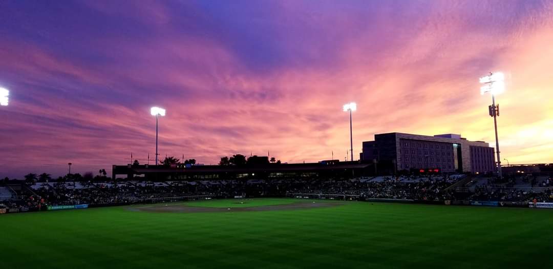 Leah Marie (っ◔◡◔)っ tweet media