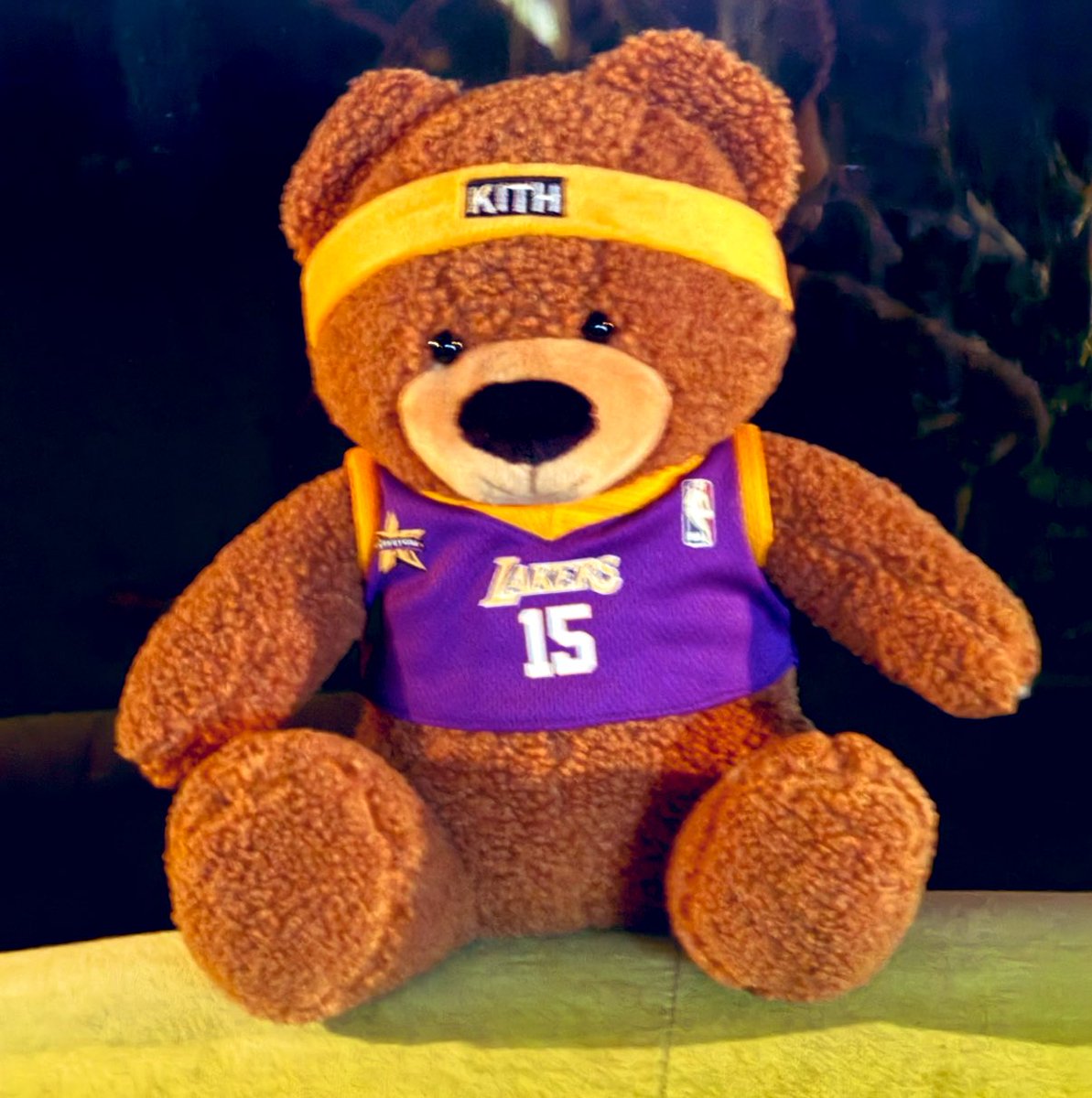 Action Costanza tweet media