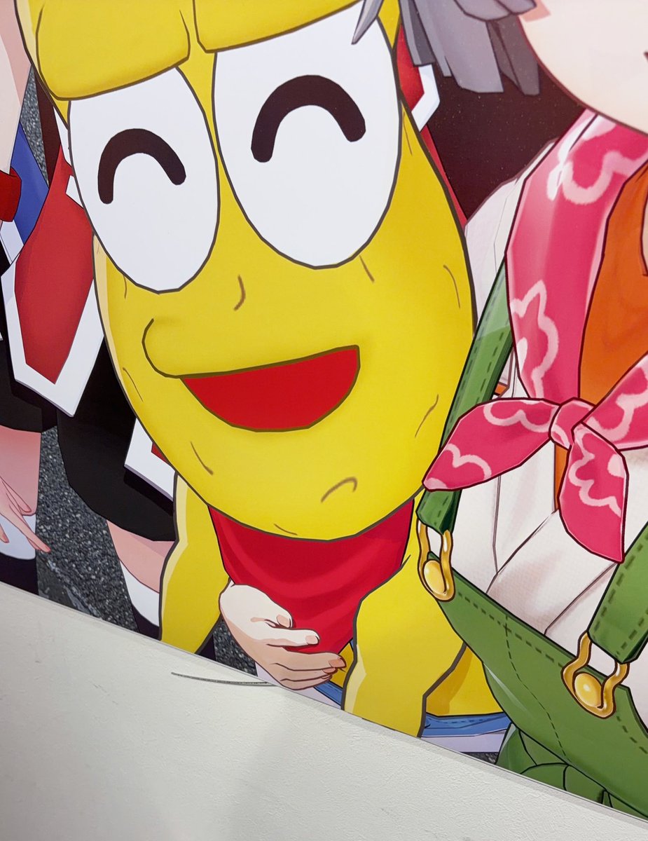 バチャスク3来たー🙌

店内様子は後ほどで…
このポスター…
ピーナッツくんがカメラに収まるよう
ぽんぽこんが抱きかかえてるー！
はぁ…エモっ…🥺