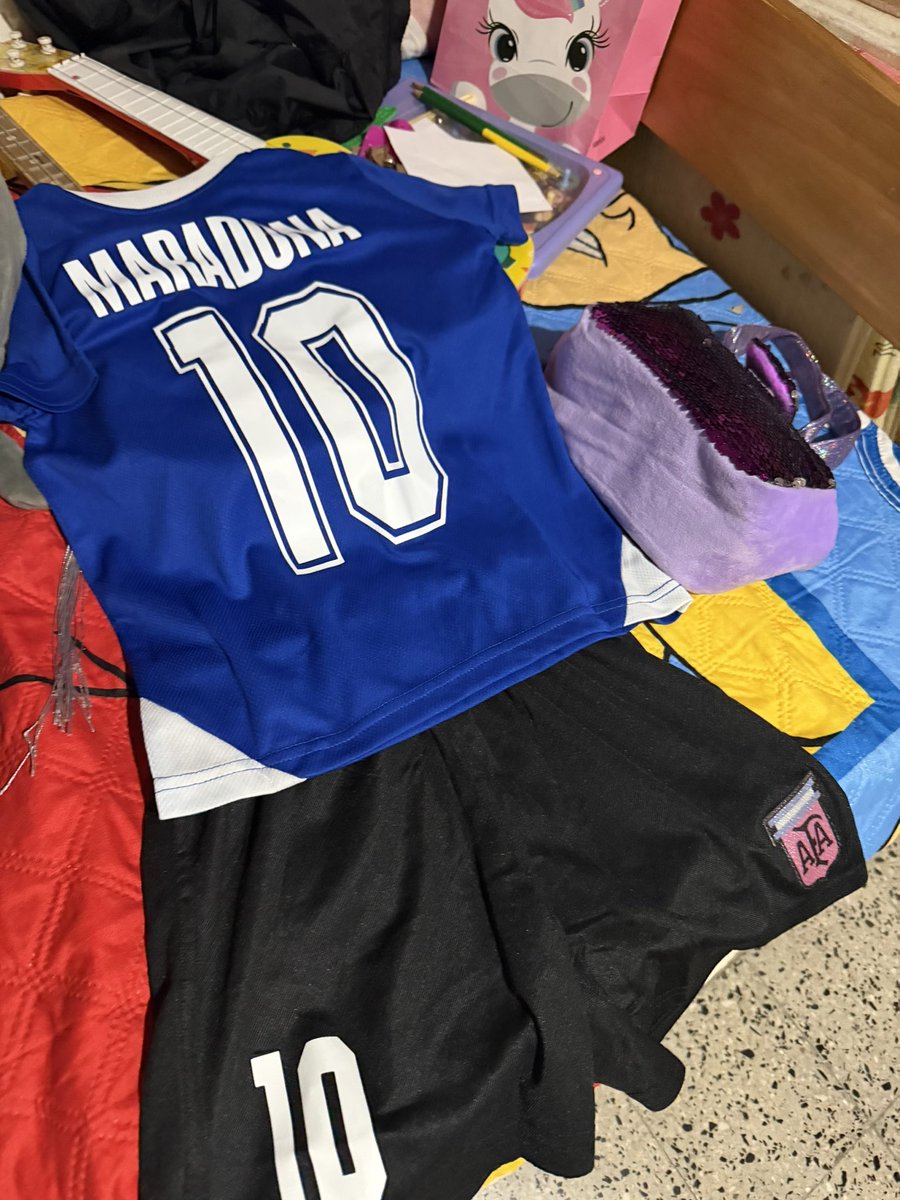 Min. Diego González González tweet media