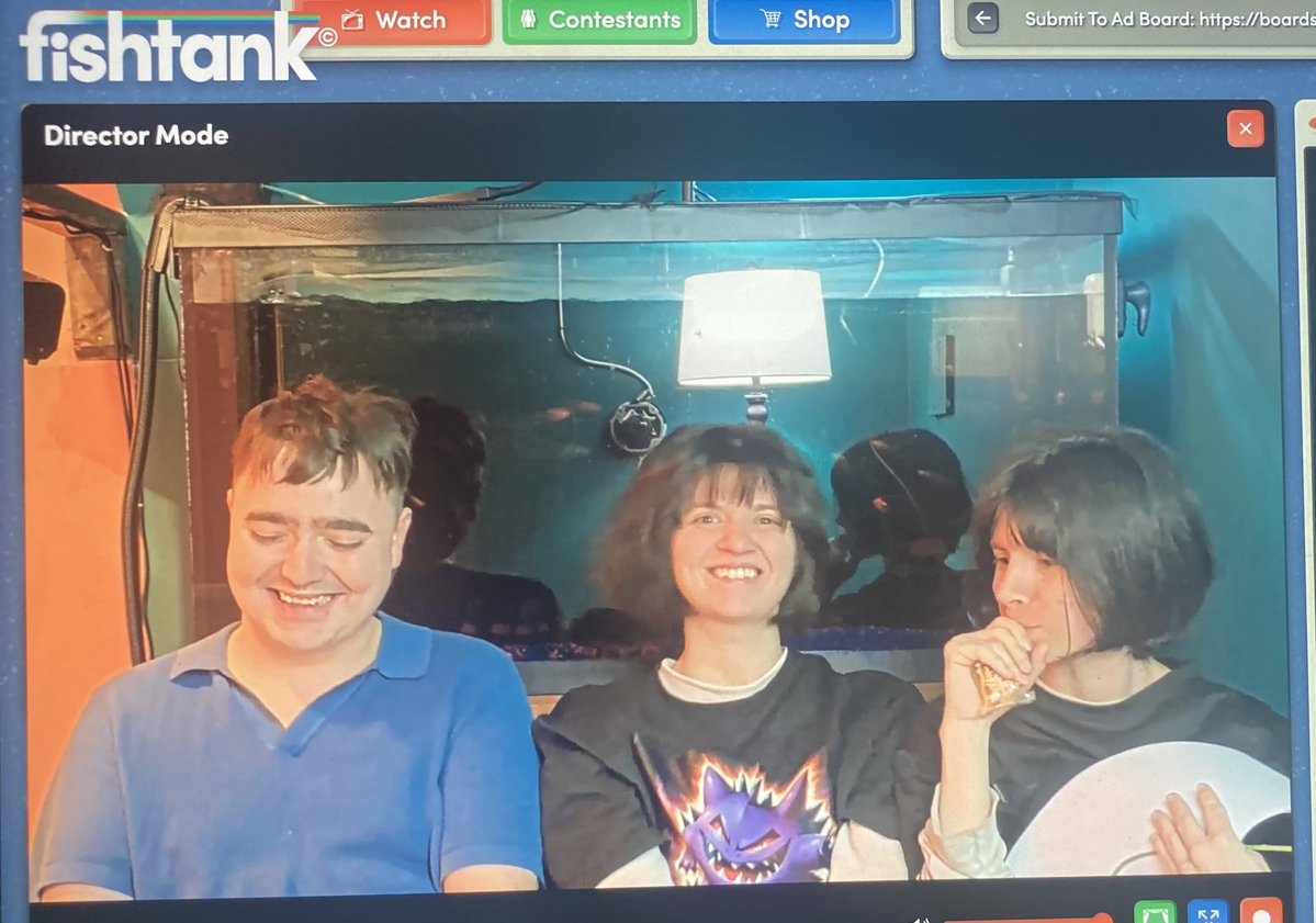 simple clam tweet media