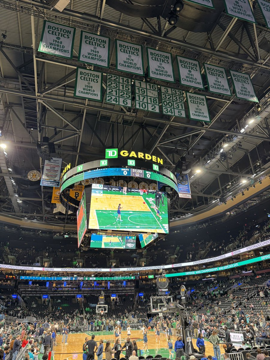 Nazalytics's tweet photo. @Palmierijoe13 @CelticsGRD Paid around $120 per seat for this view against Charlotte despite how hot they’ve been. You can find tickets for cheap, just depends on the game. https://t.co/OXOYxc5nNB