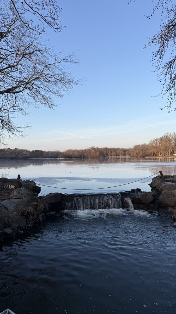 addy ♬⋆🪑 tweet media