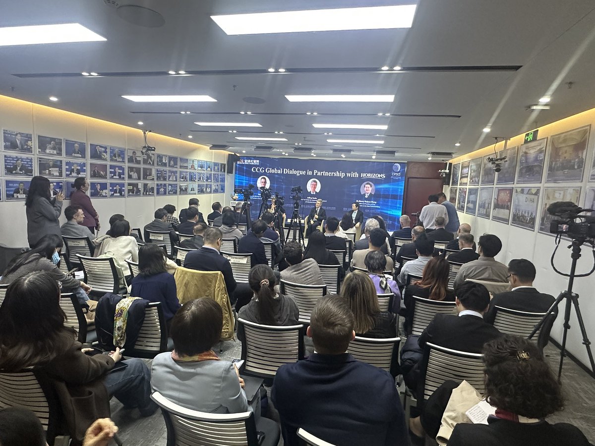 Center for China and Globalization tweet media