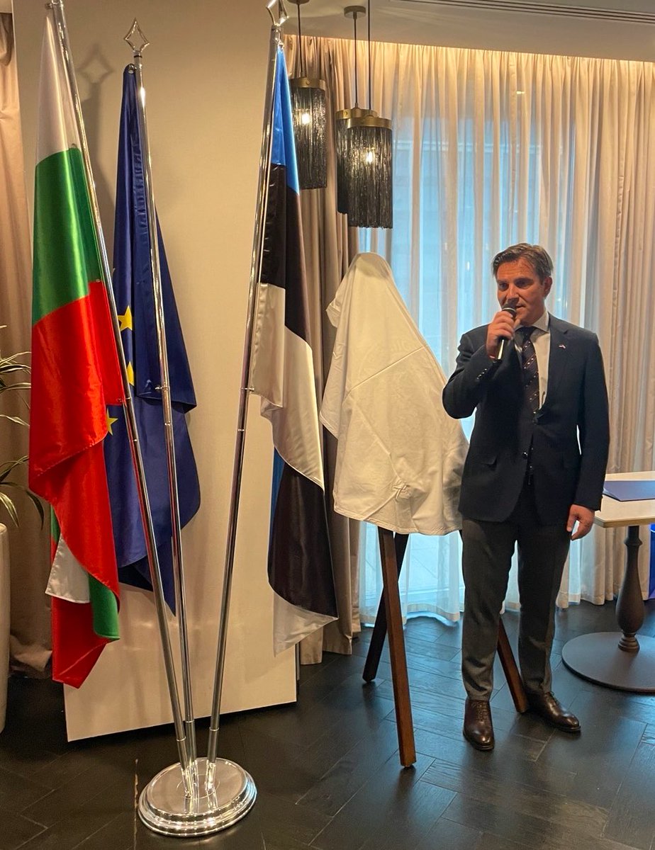 MFAestonia's tweet photo. Did you know that Estonia 🇪🇪 has honorary consuls in 93 countries?

Yesterday, we expanded that network even further by opening a new consulate in Sofia 🇧🇬.

Our honorary consuls are Estonia’s eyes and ears around the world. They help strengthen business and cultural ties, support our citizens abroad, and share Estonia’s story globally.