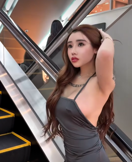 Bebe FiveTwenty tweet media