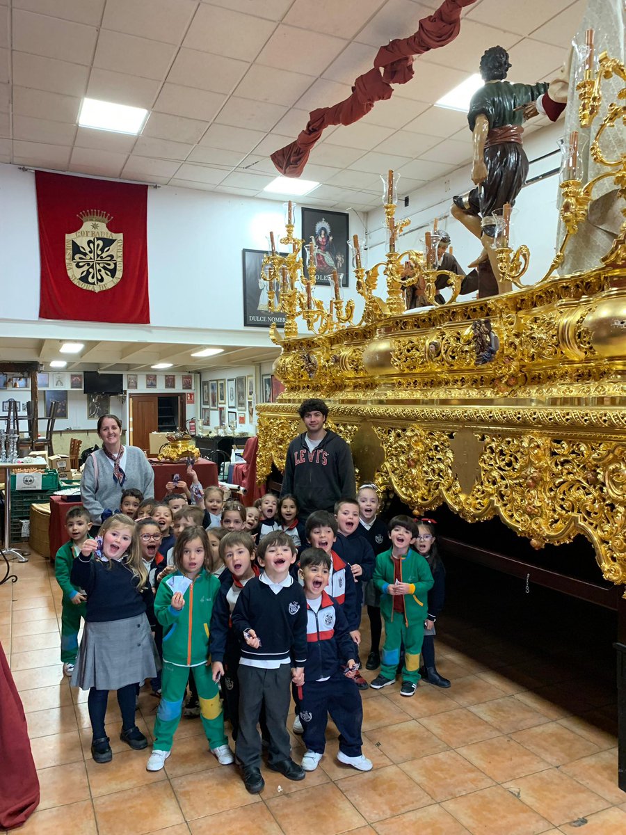 Cofradía de la Humildad tweet media