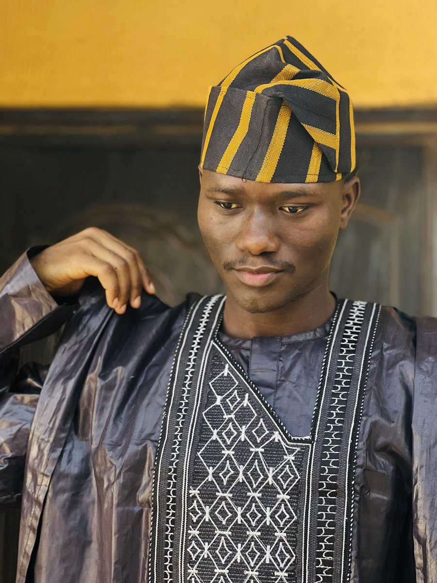 Goringo ⚡ tweet media