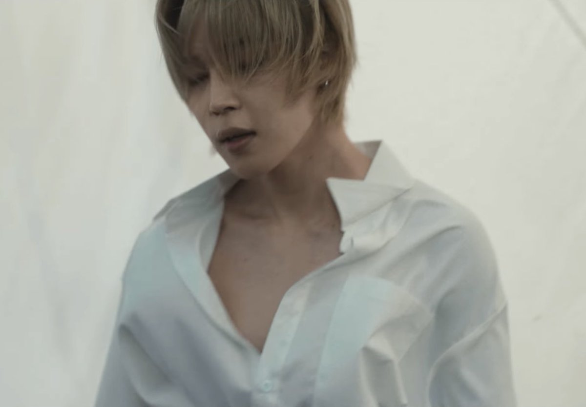 laola_km's tweet photo. son of aphrodite https://t.co/O3QT5ZWy1D