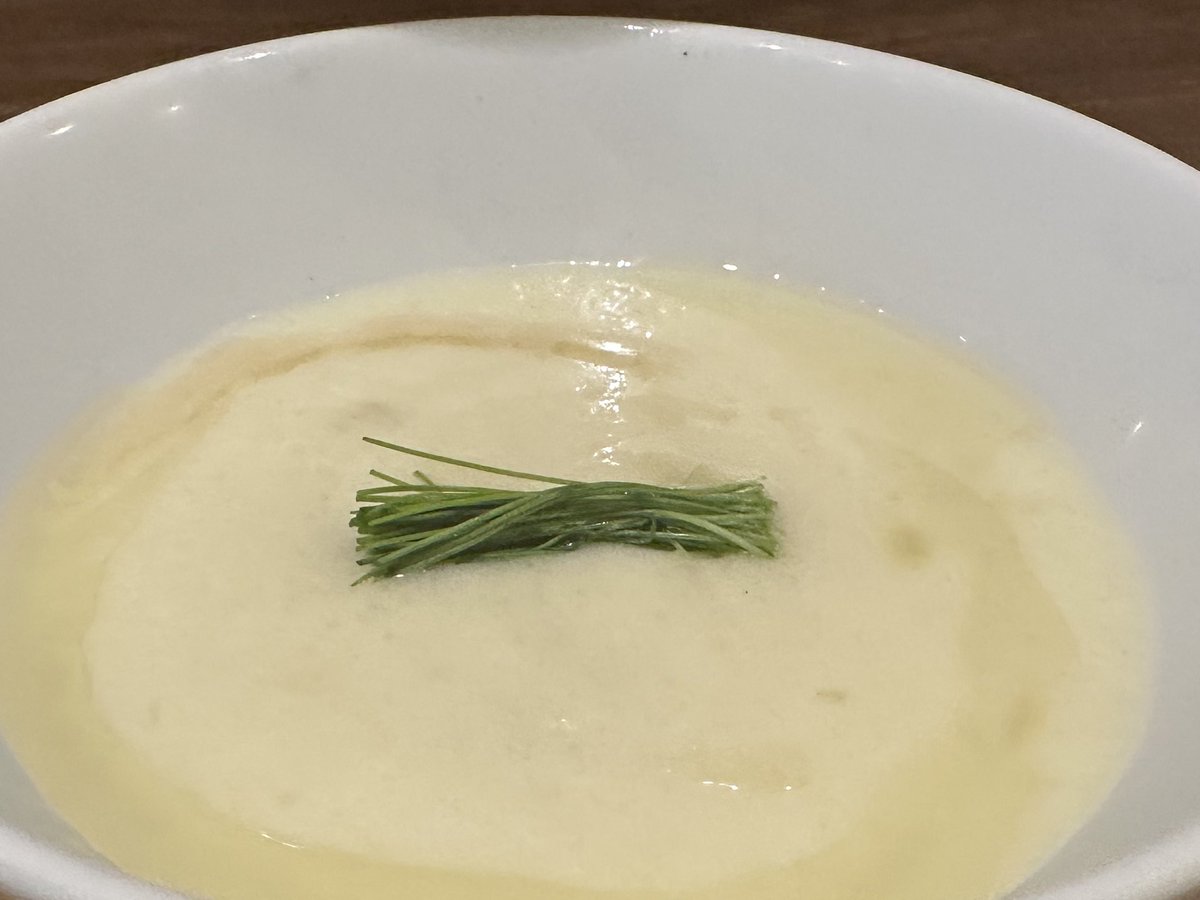 ひでじい tweet media