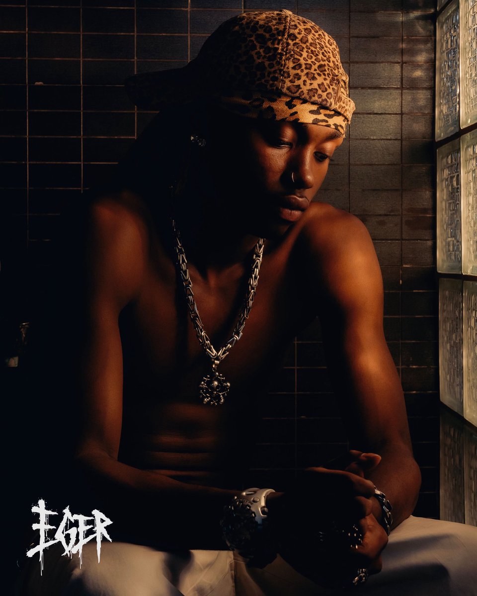 aux vault tweet media